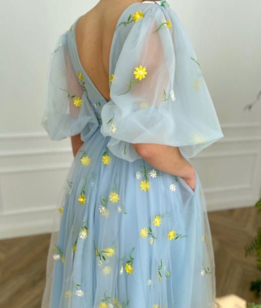 Knee Length Light Blue Homecoming Dress with Pocket – daisystyledress