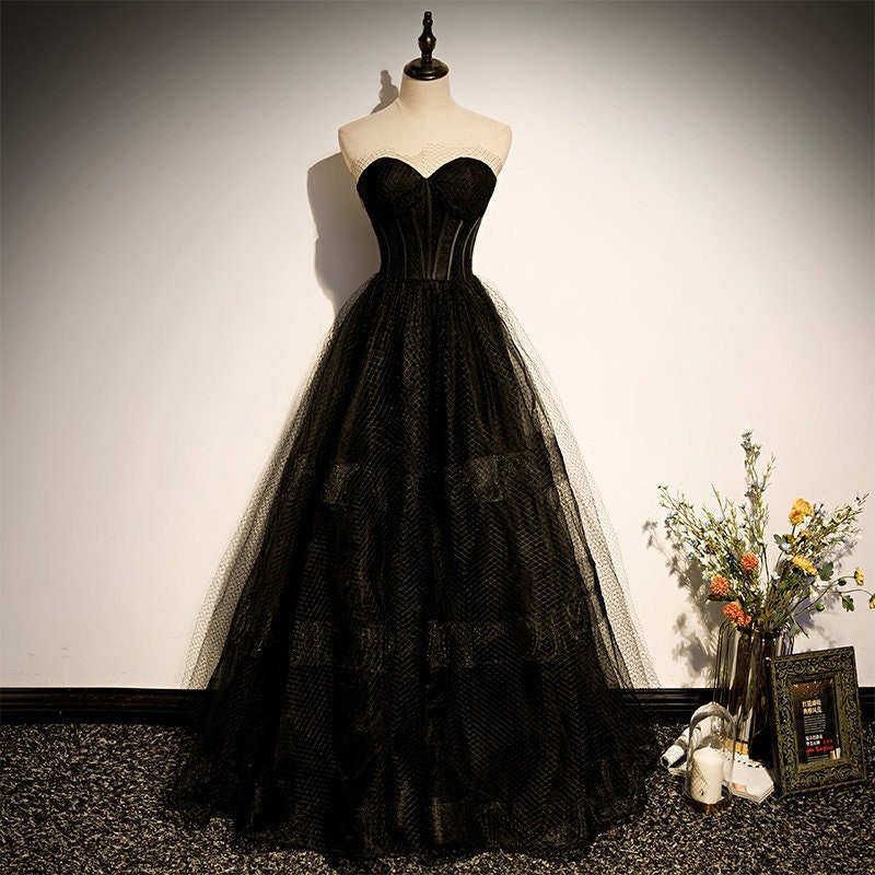 Simple Evening Dress | Elegant Minimalist Strapless Dress| Prom Tulle Dress | Bridesmaid dress, Plus Size, Custom made
