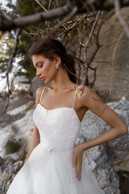 Beach Wedding Dress Sparkling A Line Wedding Dress Off Shoulder Spaghetti Straps Bridal Gown Custom Made Plus size