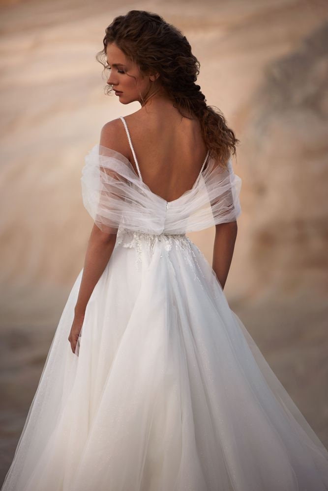 Tender Floral Appliques Wedding Dress Tulle Bridal Gown Off Shoulder Spaghetti Straps Formal Dress Plus Size Custom Size